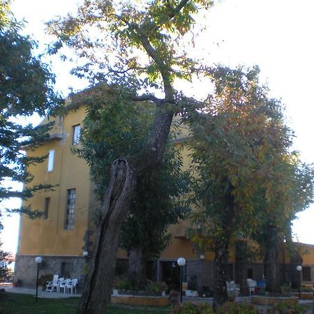 פיאנקסטניאיו Albergo Ristorante Ragno D'Oro מראה חיצוני תמונה