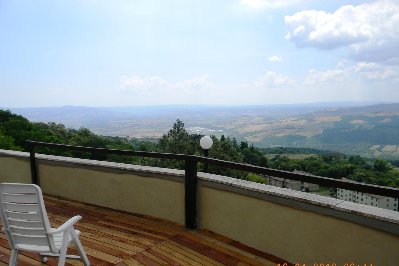 פיאנקסטניאיו Albergo Ristorante Ragno D'Oro מראה חיצוני תמונה