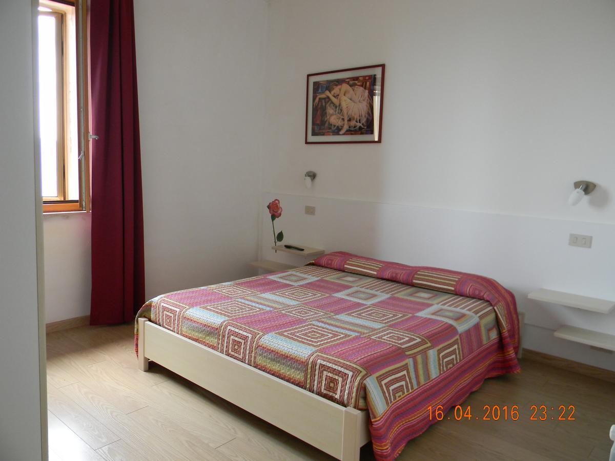 פיאנקסטניאיו Albergo Ristorante Ragno D'Oro מראה חיצוני תמונה