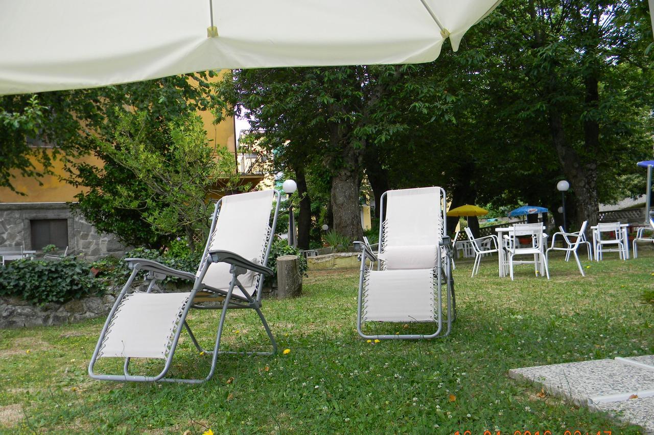 פיאנקסטניאיו Albergo Ristorante Ragno D'Oro מראה חיצוני תמונה